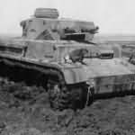 Panzer IV Ausf F1 in mud