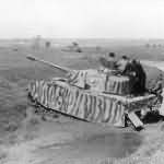 Panzer IV tank during field exercises – Eastern Front 3