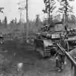 Panzer II Ausf J VK1601 and Panzer IV