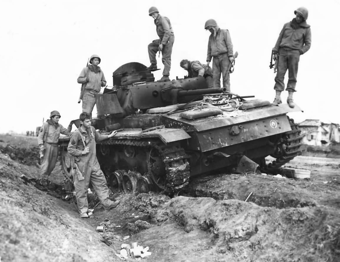 5th Army Troops Inspect burned out Panzer III Italy 1944