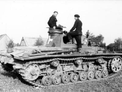 Panzer III ausf D with soldiers Poland 1939