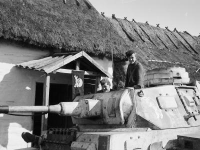 Panzer III Ausf H of the 3rd Panzer Division winter camo