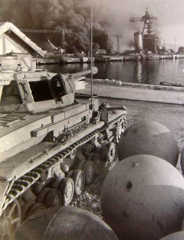 Panzer IV French Fleet scuttle in Toulon