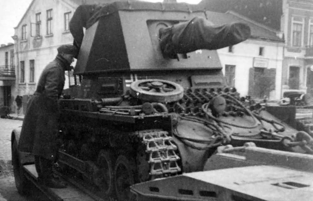 Panzerjager I on trailer