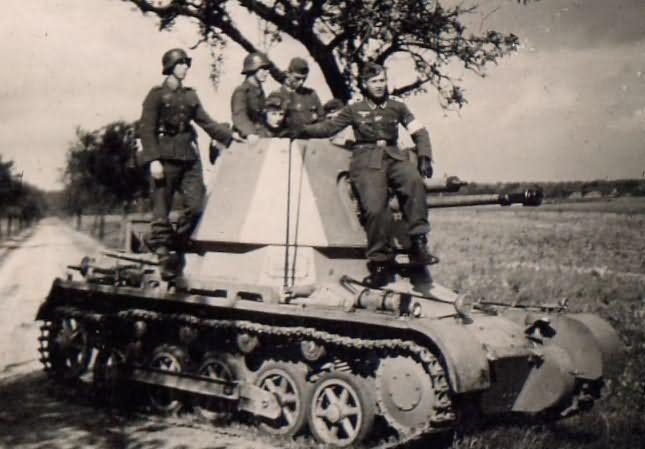 Panzerjager Panzer I mit 4,7 cm PAK