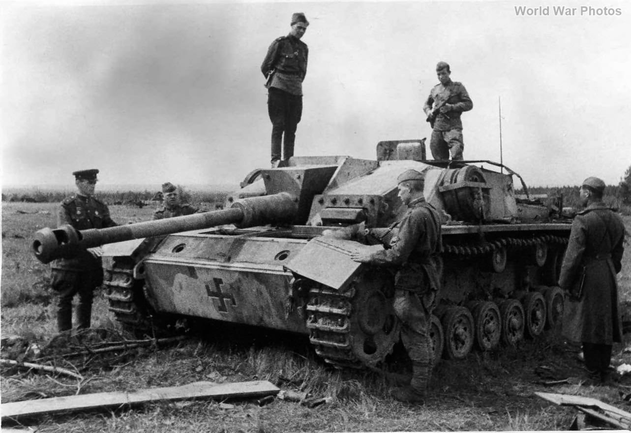 StuG 40 Ausf G Finland 1944 | World War Photos