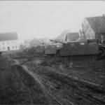 StuGs Ausf G 306, 305