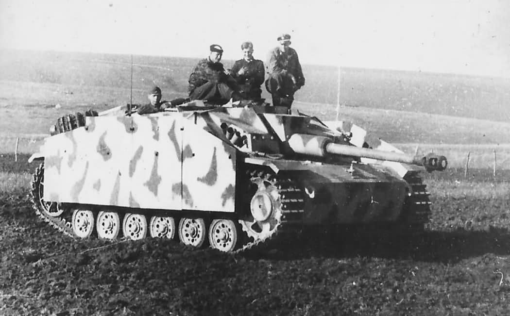 StuG 40 ausf F with schurzen