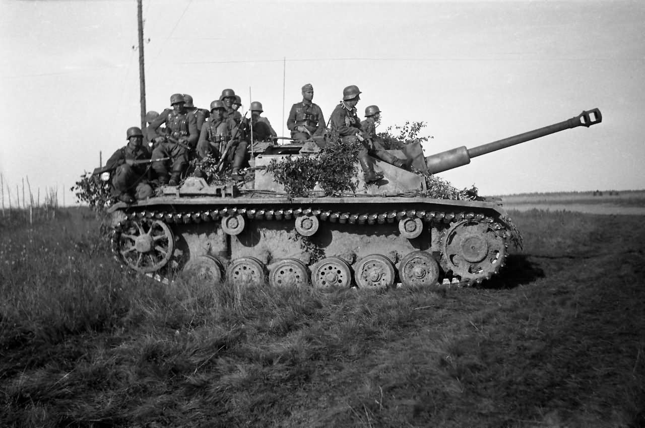 StuG 40 assault gun 15