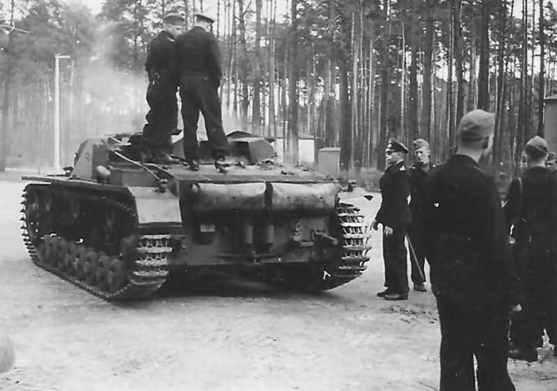 Prototype StuG III on Panzer III B chassis
