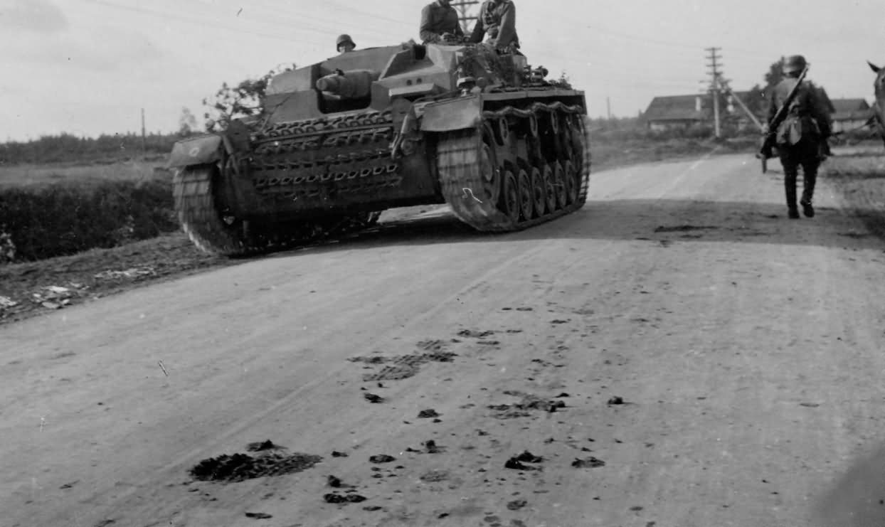 StuG III Ausf B assault gun 9
