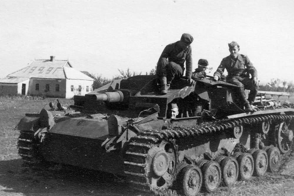 knocked out StuG III