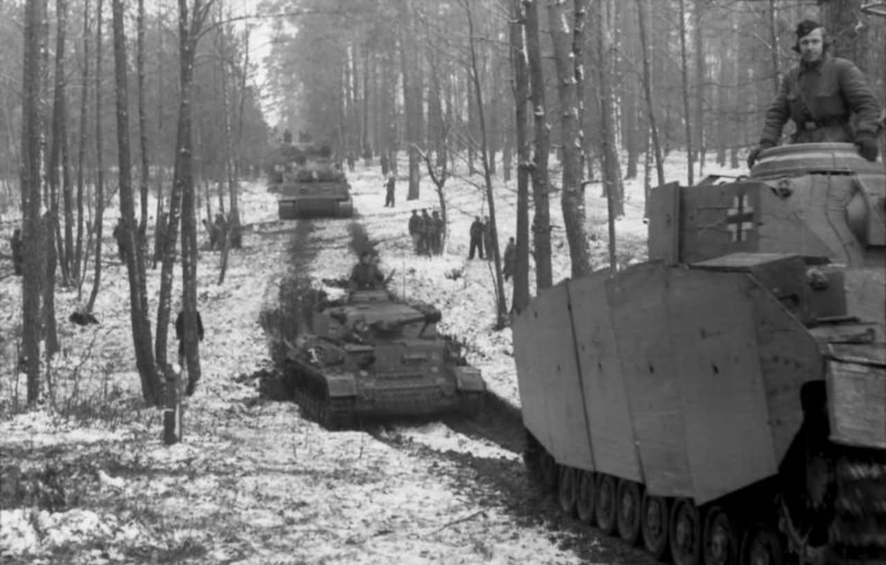 Panzer IV tanks and Panzer VI Tiger S33 of the Das Reich Division