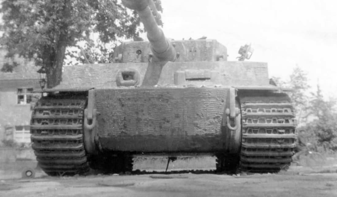 Tiger I in Paderborn 1945 Panzertruppenschule SS Brigade Westfalen