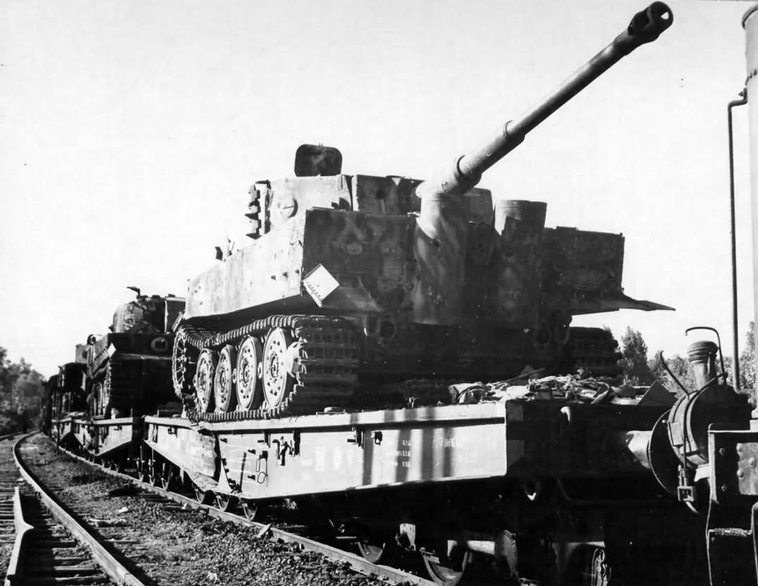 Tiger tank of schwere panzerabteilung 503 on SSyms flatcar. Braine France 1944