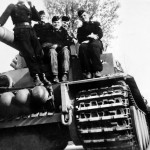 Early Tiger tank 223 and crew of the schwere panzerabteilung 505