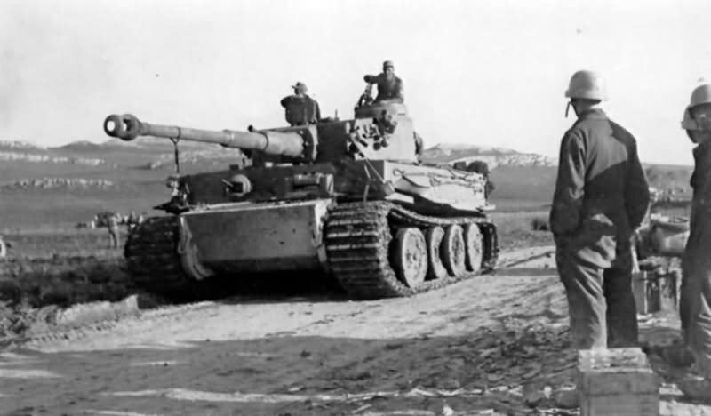 German heavy tank Tiger 121 of Schwere Panzer-Abteilung 501, Tunisia
