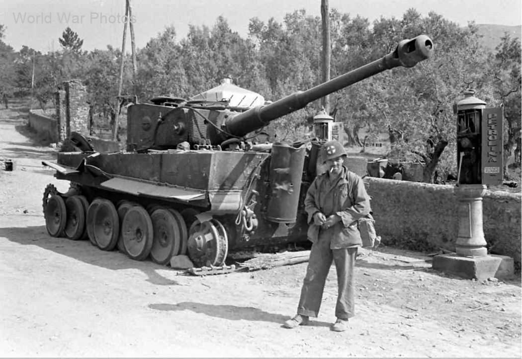 Tiger tank of schwere Panzer Abteilung 508, Italy 2