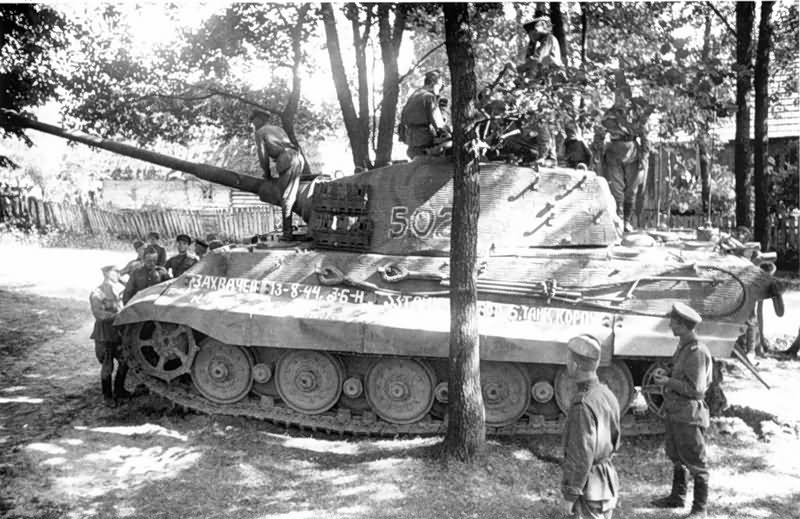 Captured King Tiger tank of the Schwere Panzer-Abteilung 501. Tank number 502. Poland August 1944