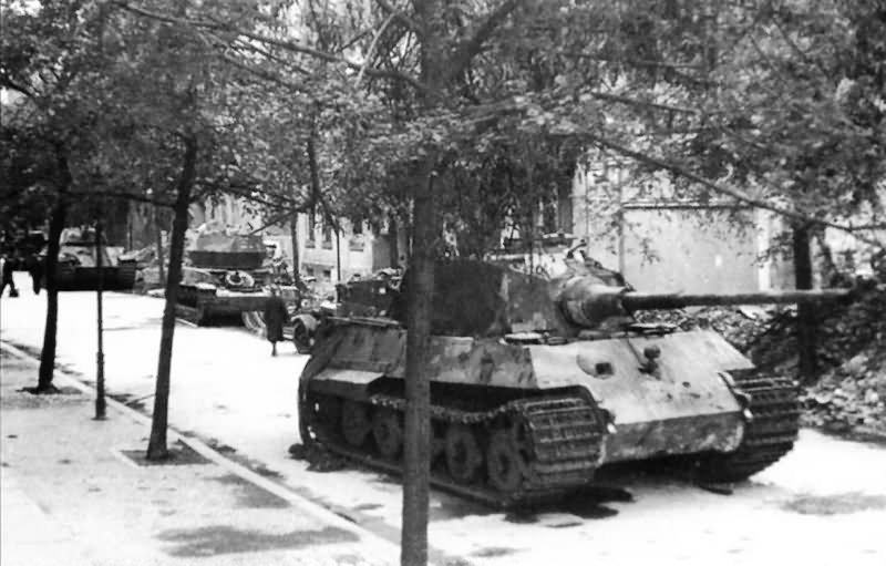 King Tiger of Schwere SS-Panzer-Abteilung 503. Pariser Strasse Berlin 1945