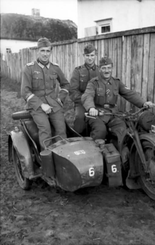 Grossdeutschland 0113 13 Russland Soldaten der Div