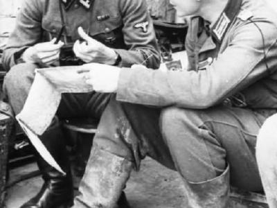 Grossdeutschland 712 0475 03 Litauisch lettische Grenze Lagebesprechung