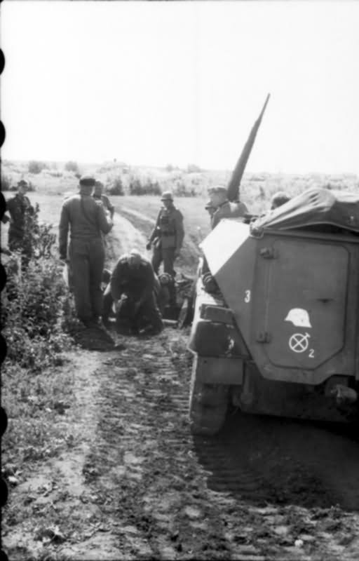 Grossdeutschland 748 0100A 12 Russland Schutzenpanzer Division