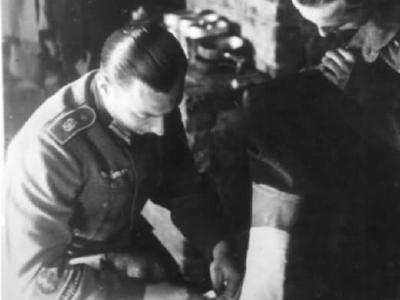 Care of a wounded soldier, Russia