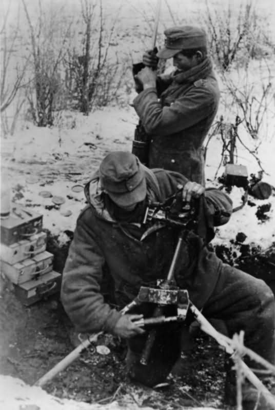 Grossdeutschland J16691 Russland Maschinengewehr in Stellung gebracht