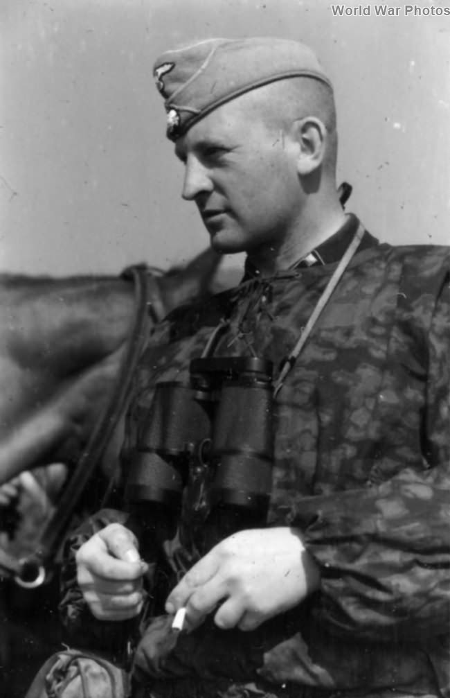 Waffen-SS Officer, Russia