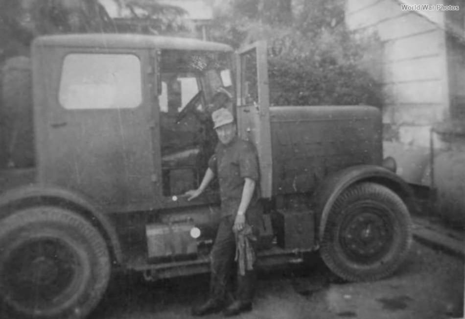 Hanomag type SS 100