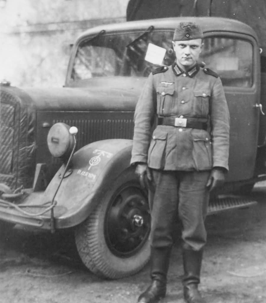 Mercedes Benz L 2500 LKW near Granville France 1942