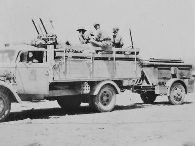 Afrika korps 3t Opel Blitz 3600 S Zwillingssockel 36 and sonderanhanger