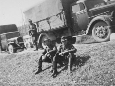 Opel Blitz and Citroen Typ 23 U