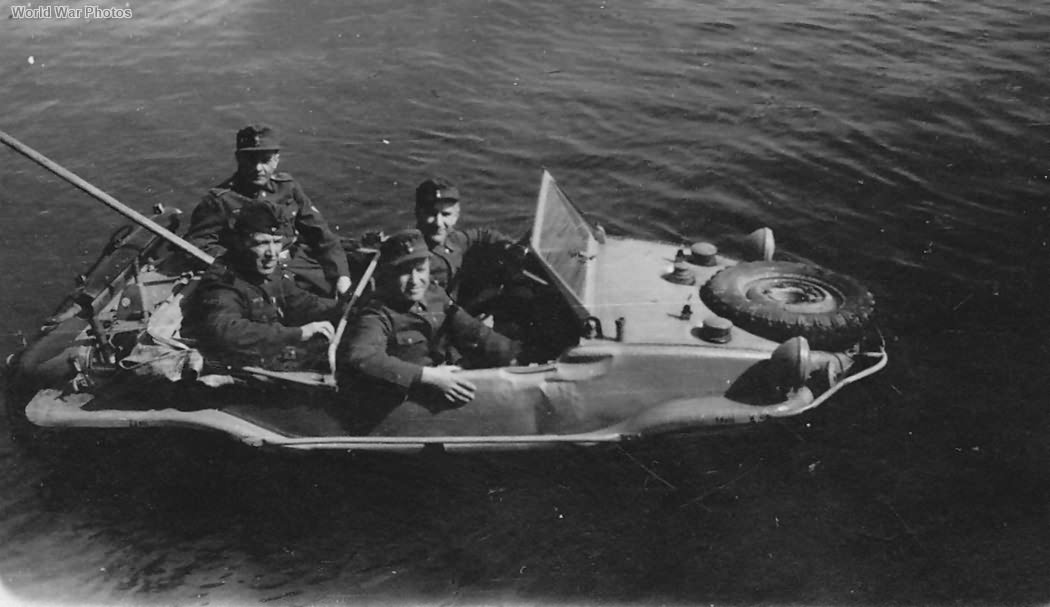Schwimmwagen Pinsk Brest May 1944