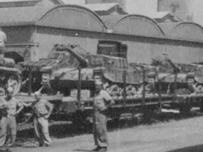 StuG M43 mit 105/25 853 (i) train transport