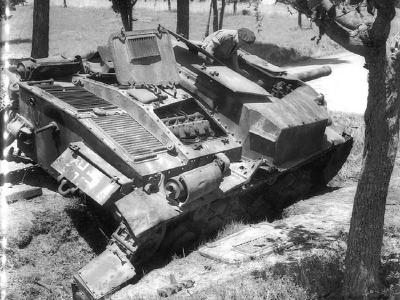 Abandoned StuG M43 mit 105/25 853 (i)
