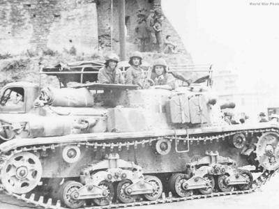Crew with Semovente M42 da 75/18 1943
