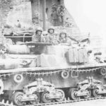 Crew with Semovente M42 da 75/18 1943