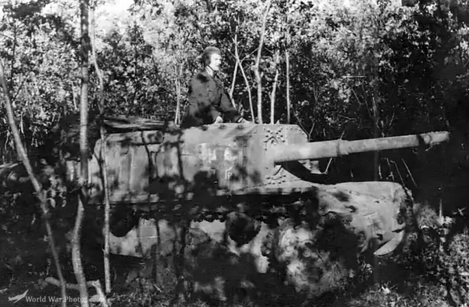Sturmgeschütz M42 mit 75/34 851 (i) 5