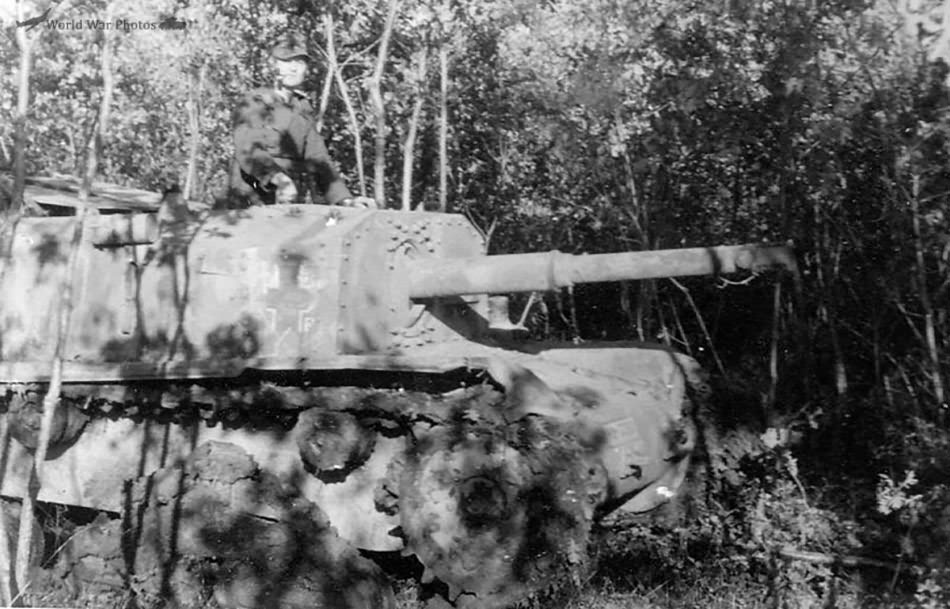 Sturmgeschütz M42 mit 75/34 851 (i) 9