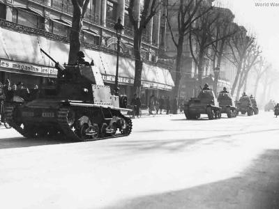 L6/40 tanks Nicea 1942 2