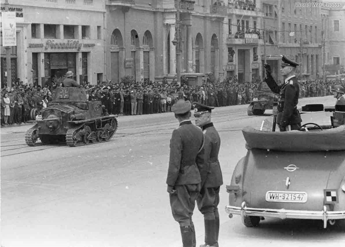 PzKpfw L6 733(i) of SS-Pol Rgt 18 Athens 23 May 1944