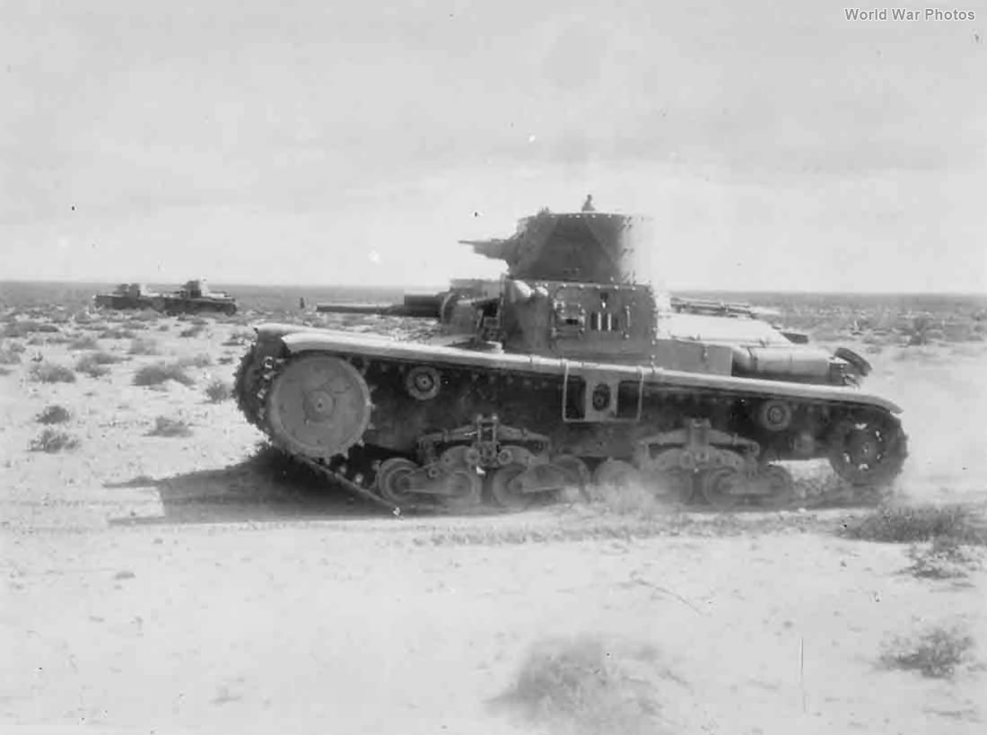 M11/39 of I Battaglioni Carri Medi 1940
