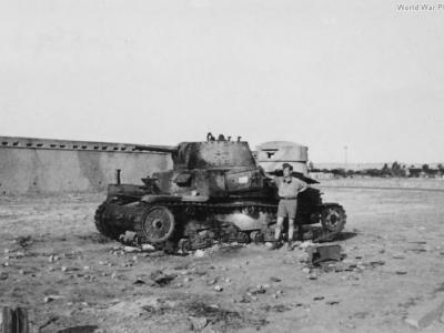 Destroyed M13/40 5