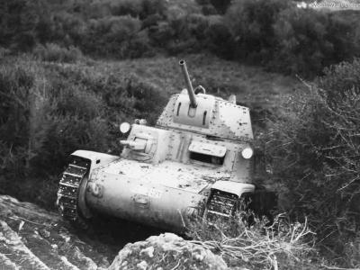 M13/40 5
