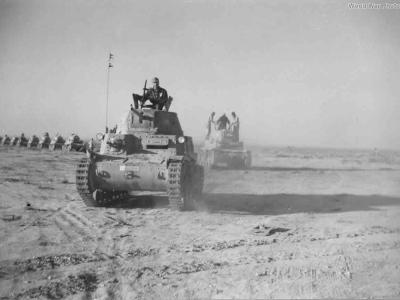 M13/40 Division Littorio 1942