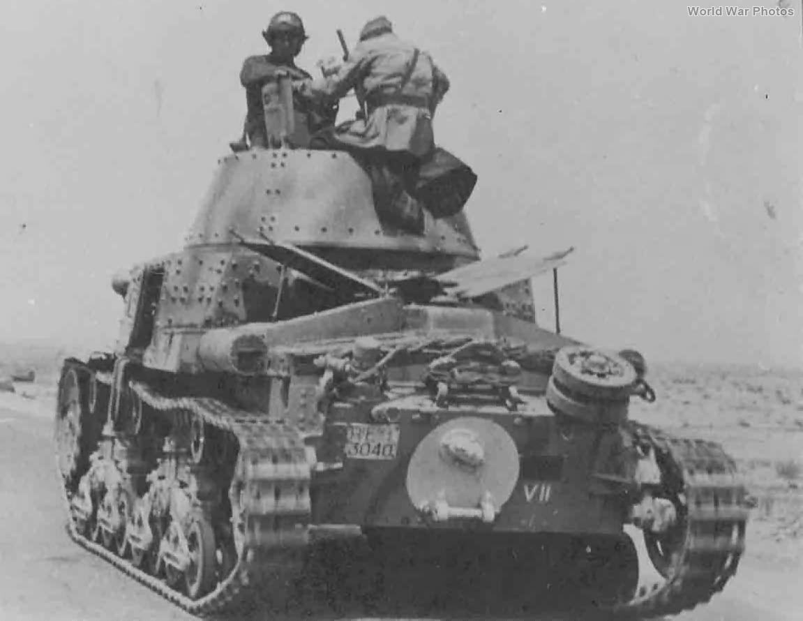 M13/40 II Serie Division Littorio Libya 1942