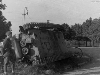 Destroyed German M15/42 of the PzAbt 202 1944