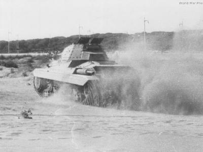 Italian tank Ansaldo P 40 1942 9